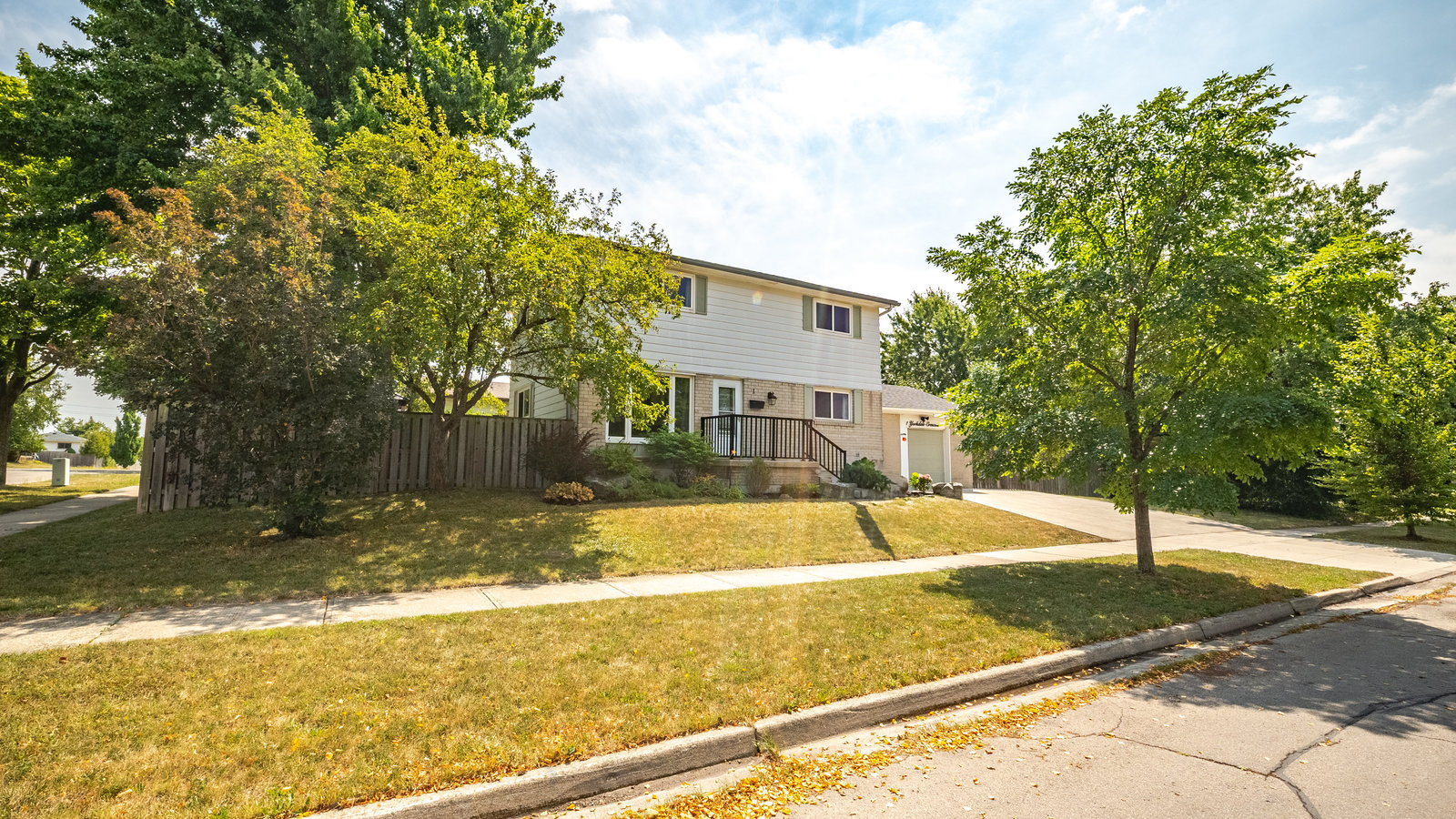 003_exterior-3_411