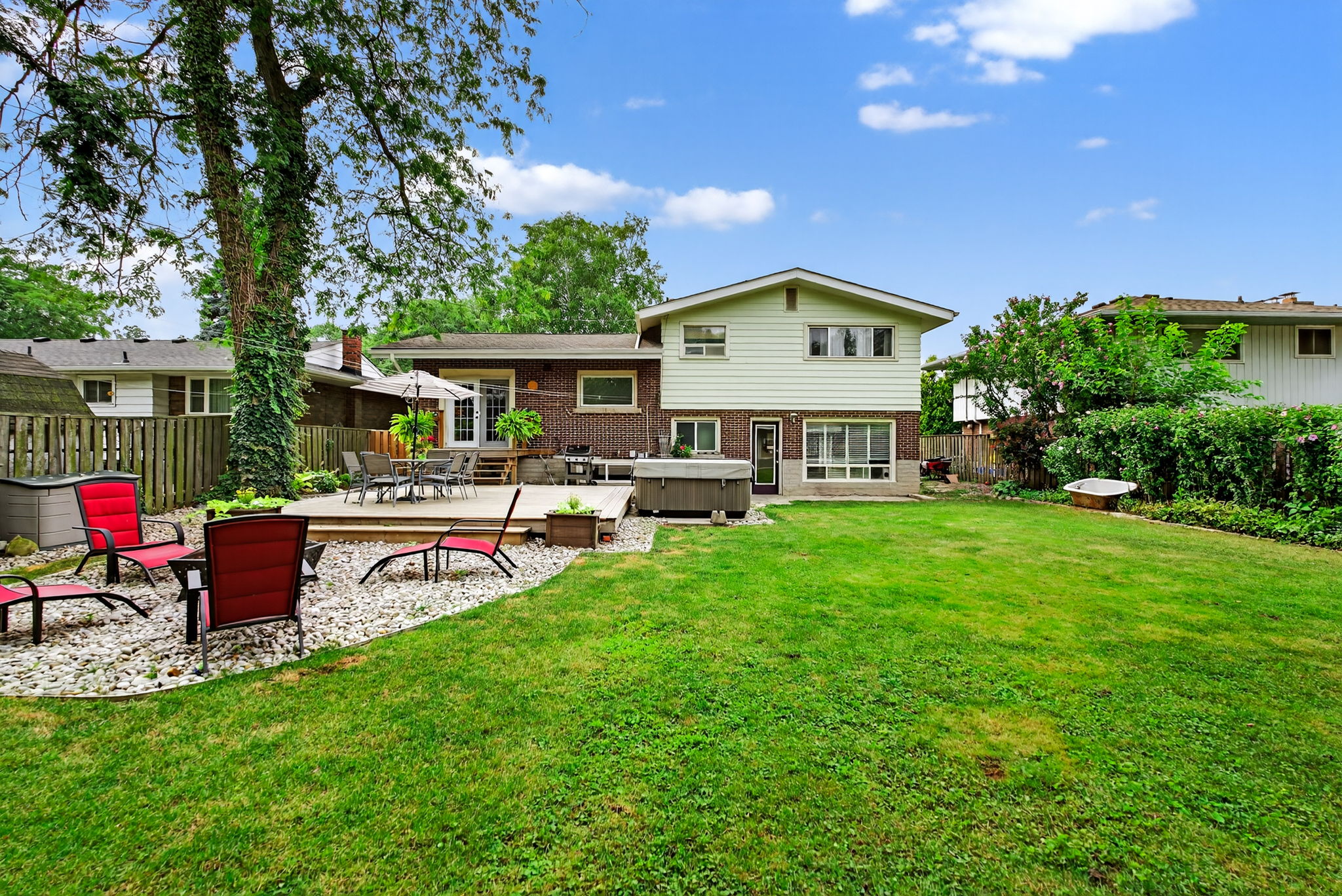 101-web-or-mls-25 Belair Dr, Hamilton-101