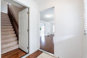 13-web-or-mls-12 Emick Dr, Ancaster-13