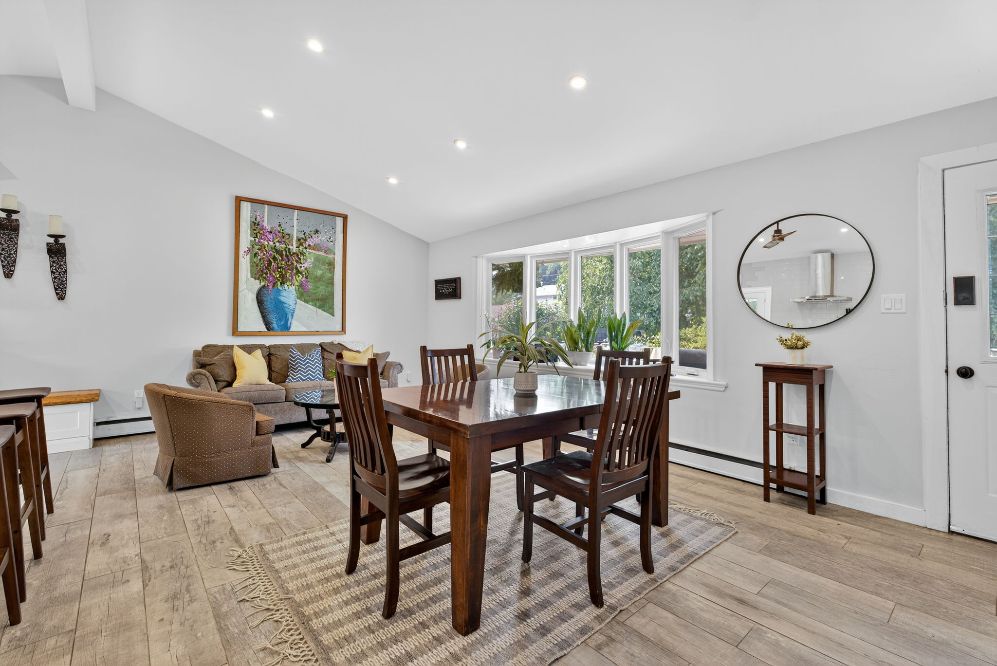 19-web-or-mls-25 Belair Dr, Hamilton-19
