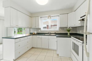 21-web-or-mls-24 Meadowlark Dr, Hamilton - Frank21
