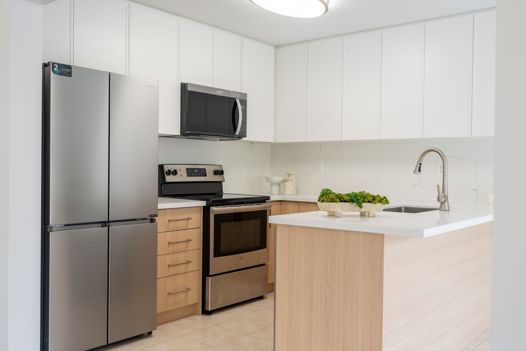 25-web-or-mls-12 Emick Dr, Ancaster-25