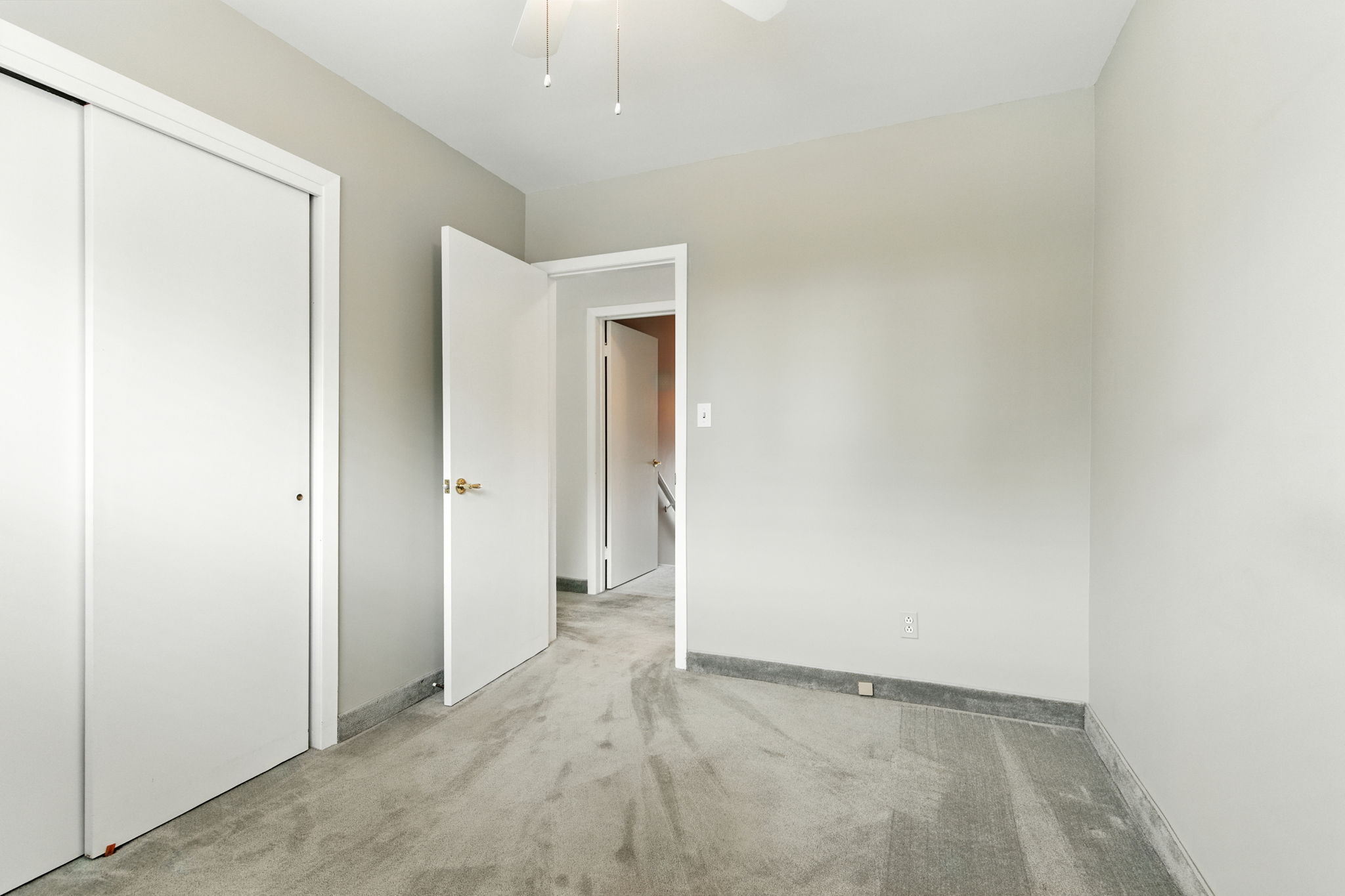 25-web-or-mls-24 Meadowlark Dr, Hamilton - Frank25