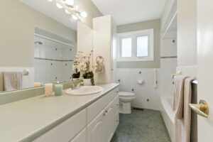 29-web-or-mls-24 Meadowlark Dr, Hamilton - Frank29