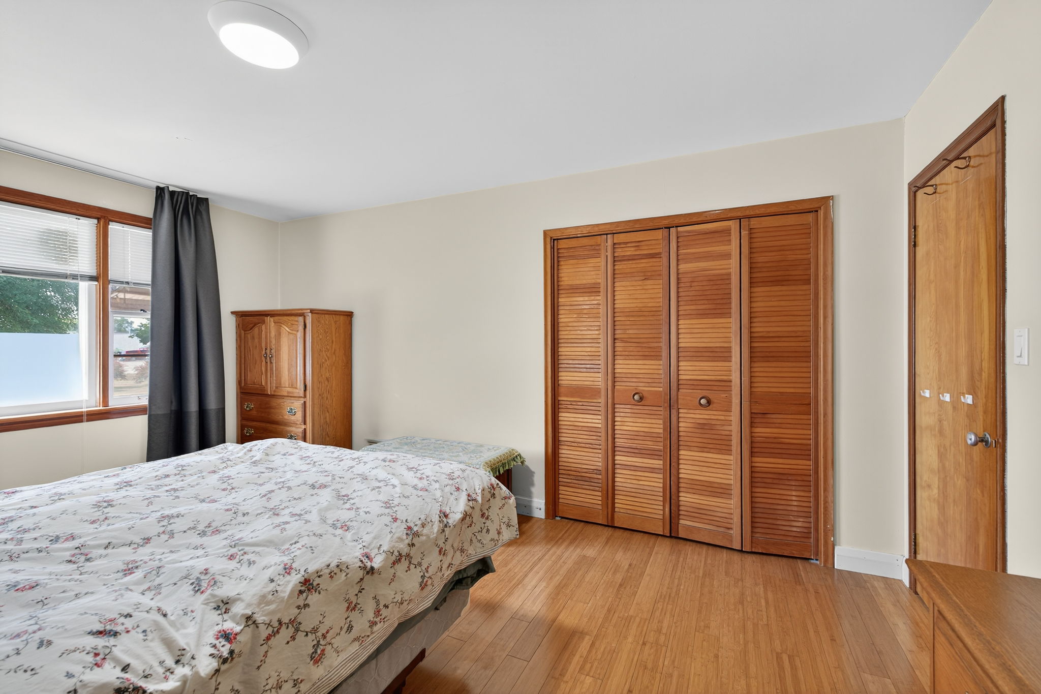 34-web-or-mls-1300 Colborne St E, Brantford-34