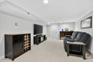 34-web-or-mls-64 Vola Ct, Hamilton-34