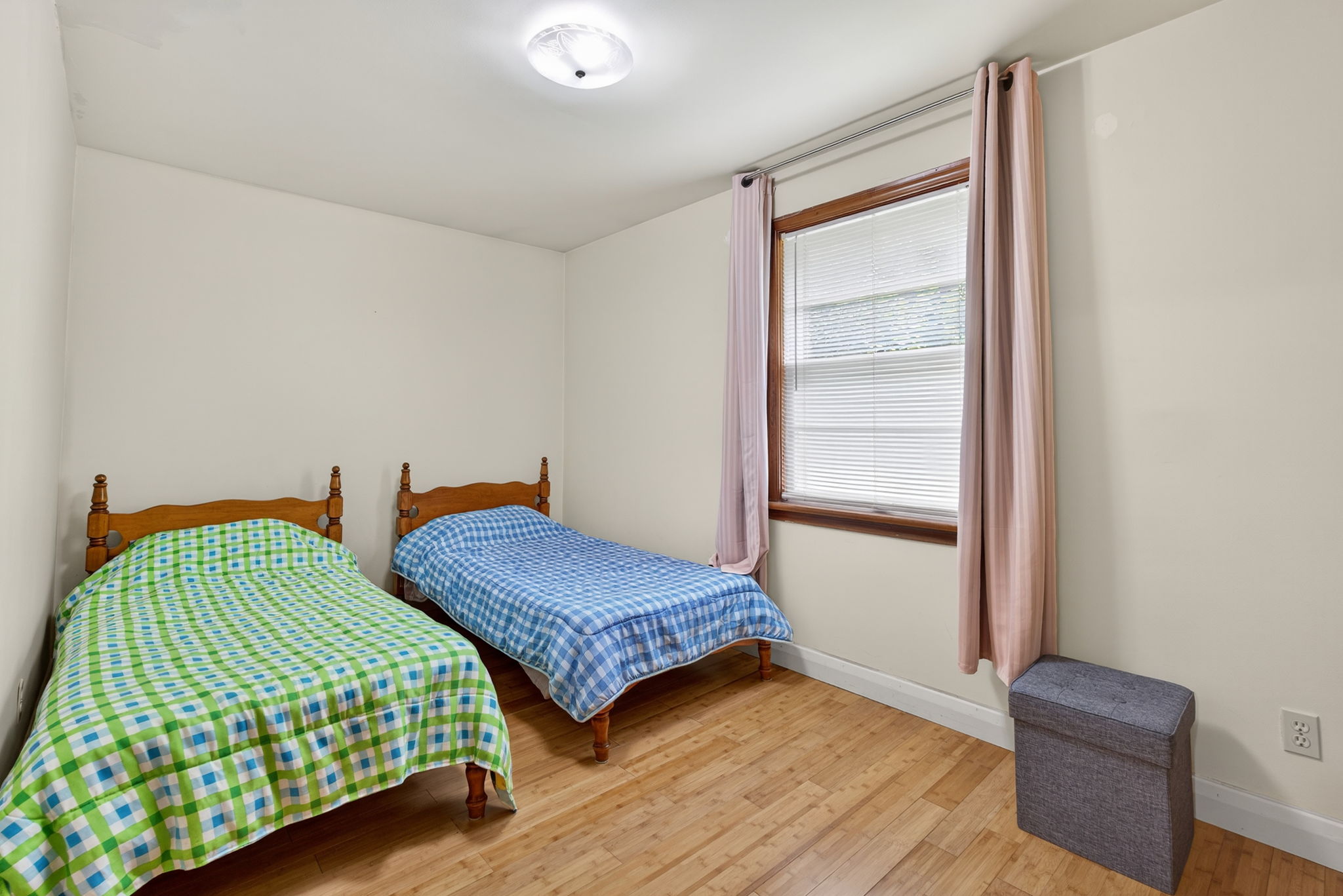 35-web-or-mls-1300 Colborne St E, Brantford-35