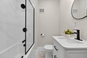 36-web-or-mls-84 Ray St S, Hamilton-36