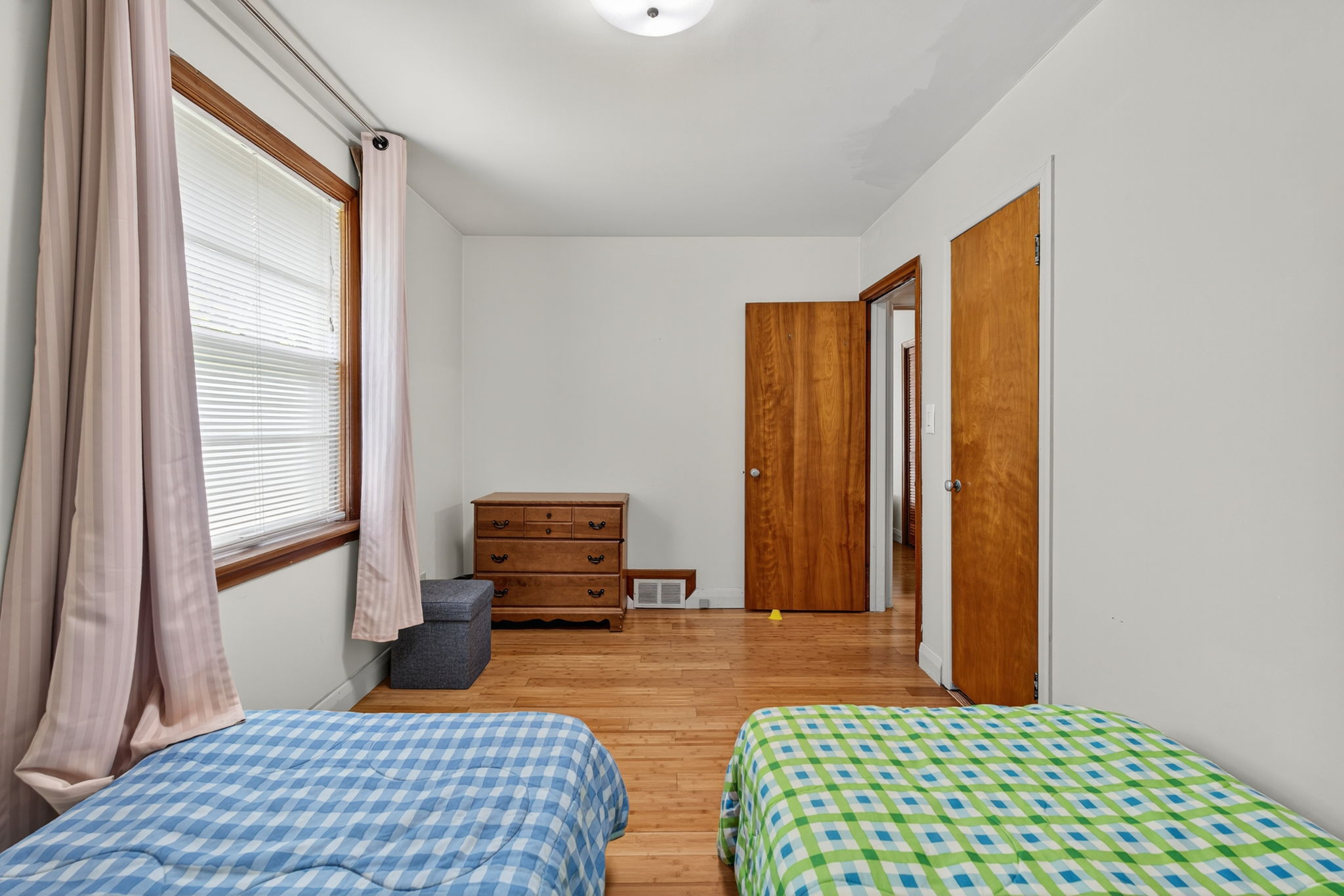 37-web-or-mls-1300 Colborne St E, Brantford-37