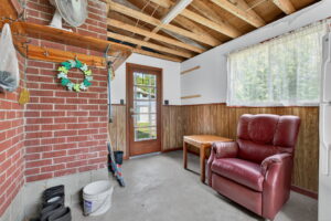 39-web-or-mls-1300 Colborne St E, Brantford-39