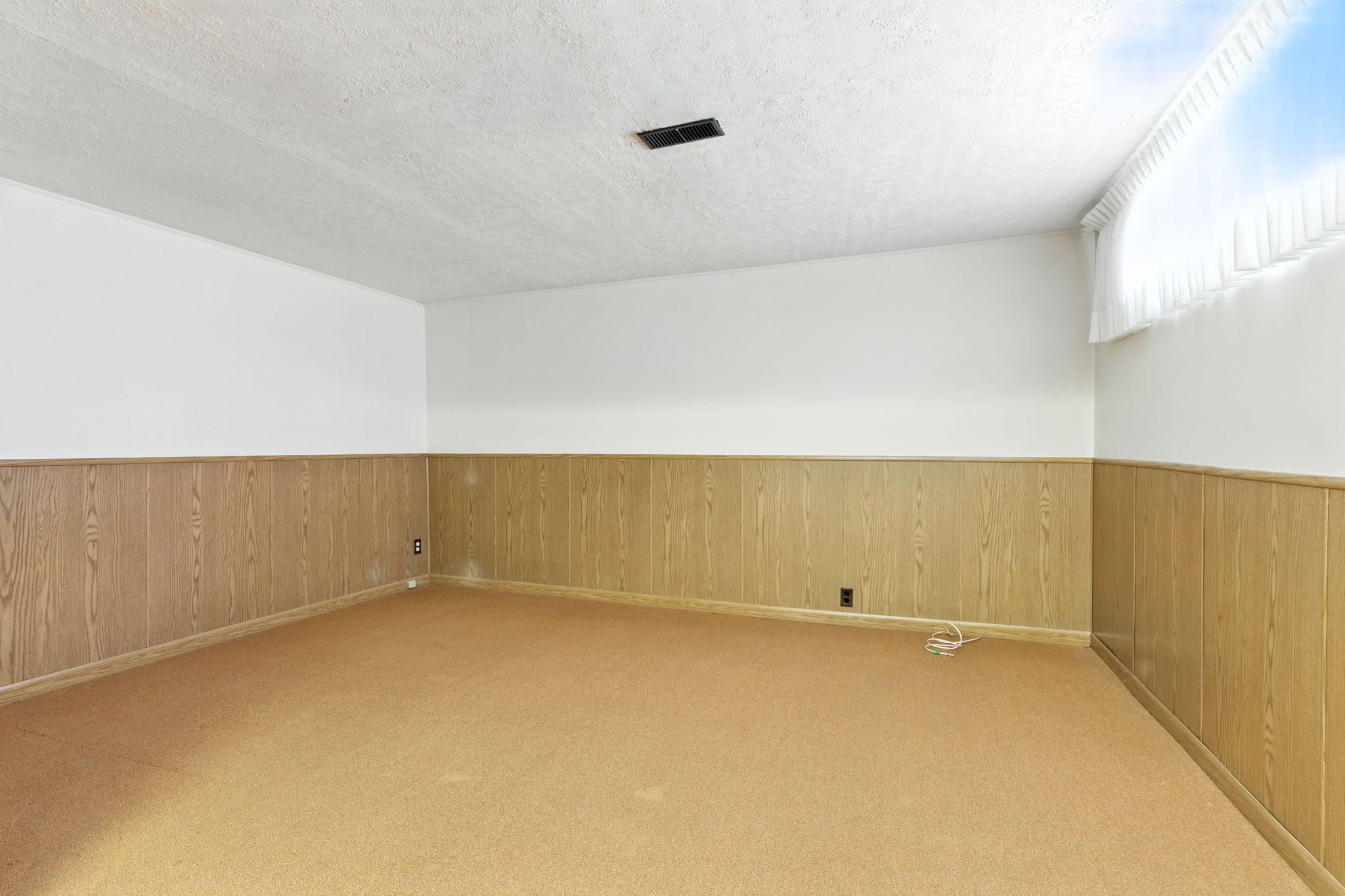 40-web-or-mls-24 Meadowlark Dr, Hamilton - Frank40