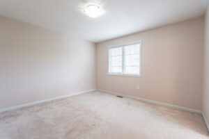 47-web-or-mls-12 Emick Dr, Ancaster-47