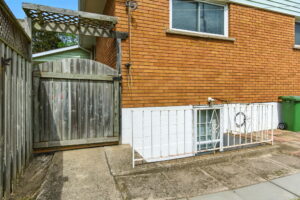 49-web-or-mls-24 Meadowlark Dr, Hamilton - Frank49