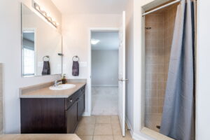 51-web-or-mls-12 Emick Dr, Ancaster-51