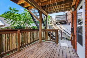 54-web-or-mls-84 Ray St S, Hamilton-54