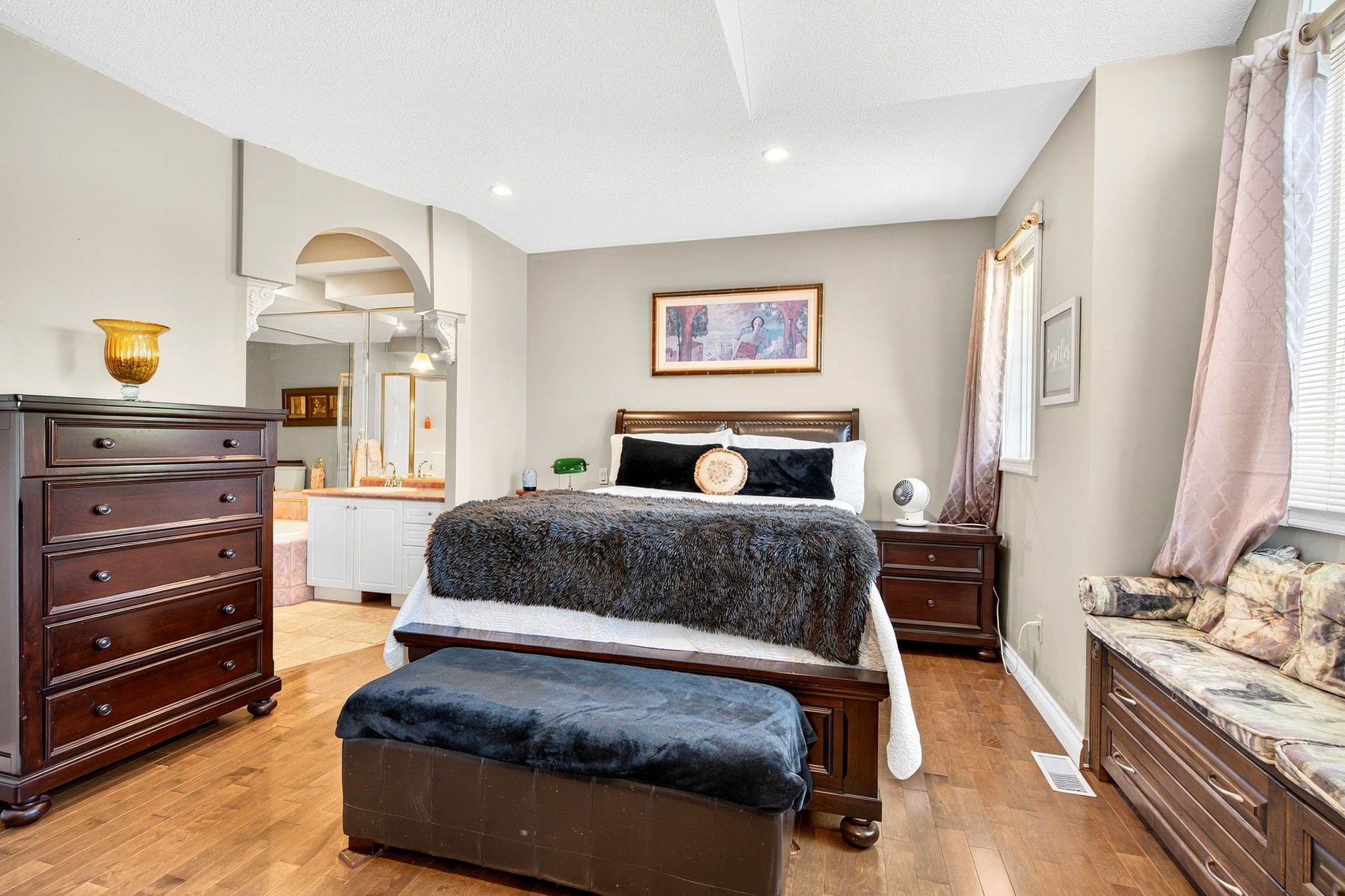 55-web-or-mls-18 Konstantine Ct, Hamilton-40