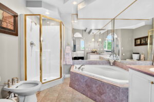 57-web-or-mls-18 Konstantine Ct, Hamilton-42