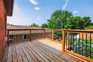 58-web-or-mls-84 Ray St S, Hamilton-58