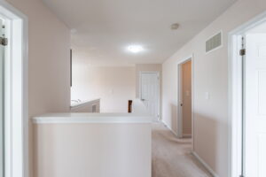 59-web-or-mls-12 Emick Dr, Ancaster-59