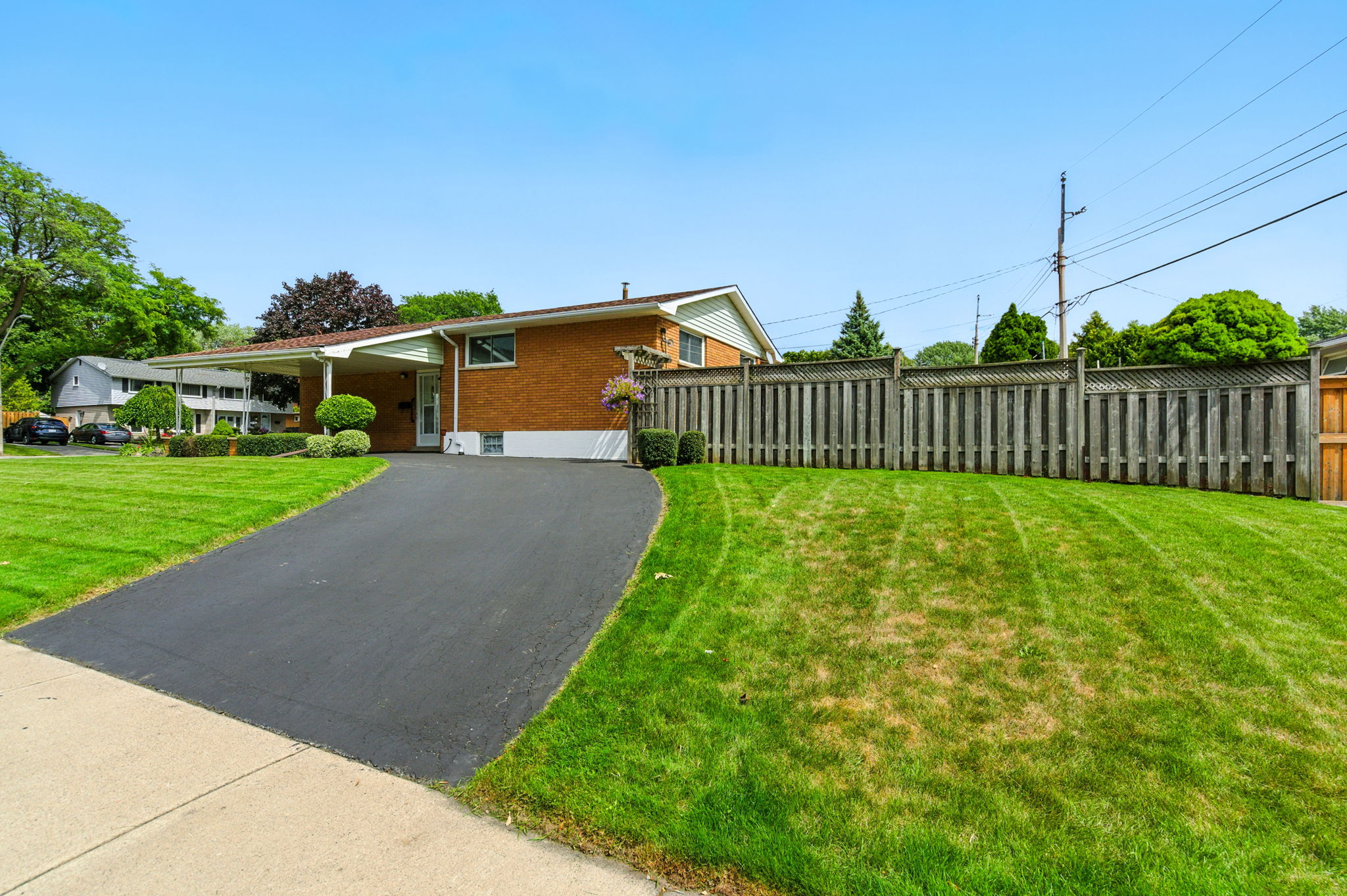 6-web-or-mls-24 Meadowlark Dr, Hamilton - Frank6