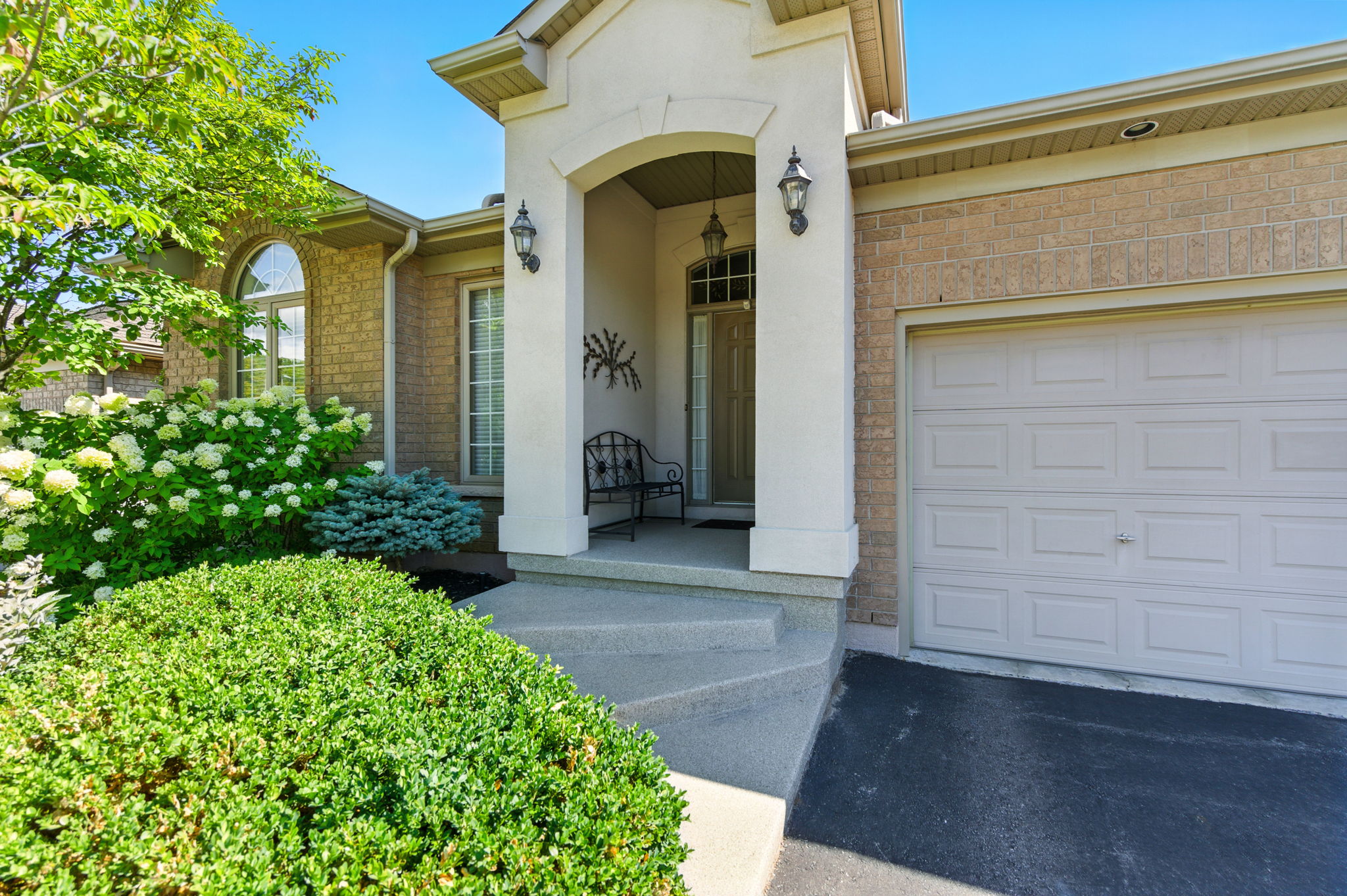 6-web-or-mls-345 Southcote Rd, Hamilton-6