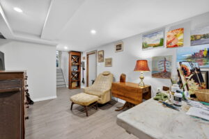 65-web-or-mls-25 Belair Dr, Hamilton-65