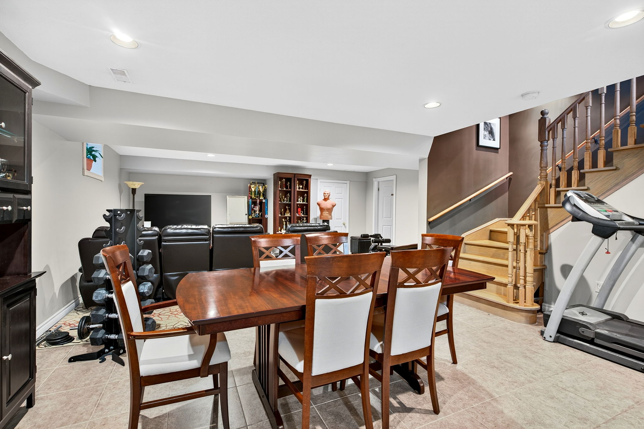 73-web-or-mls-18 Konstantine Ct, Hamilton-58