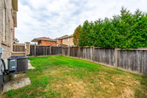 87-web-or-mls-12 Emick Dr, Ancaster-87