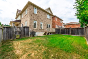 88-web-or-mls-12 Emick Dr, Ancaster-88
