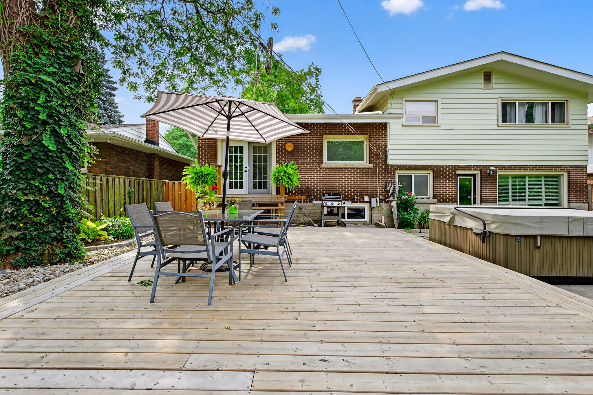 97-web-or-mls-25 Belair Dr, Hamilton-97