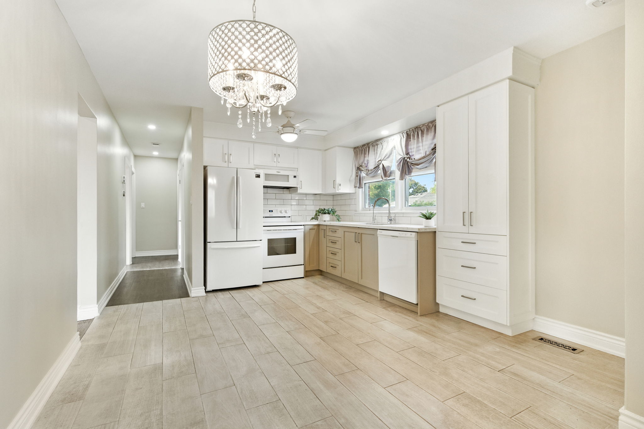 11-web-or-mls-174 Broker Dr, Hamilton-11