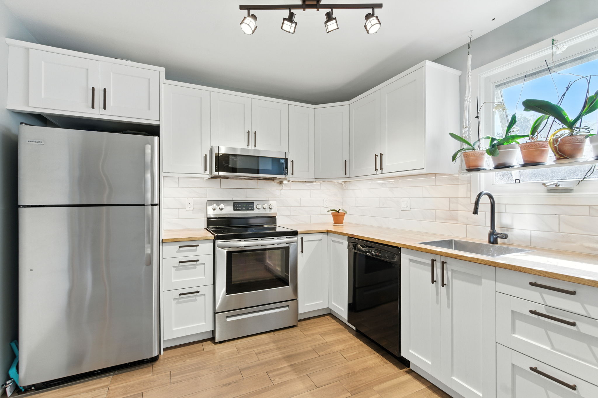 11-web-or-mls-387 Franklin Rd, Hamilton-11