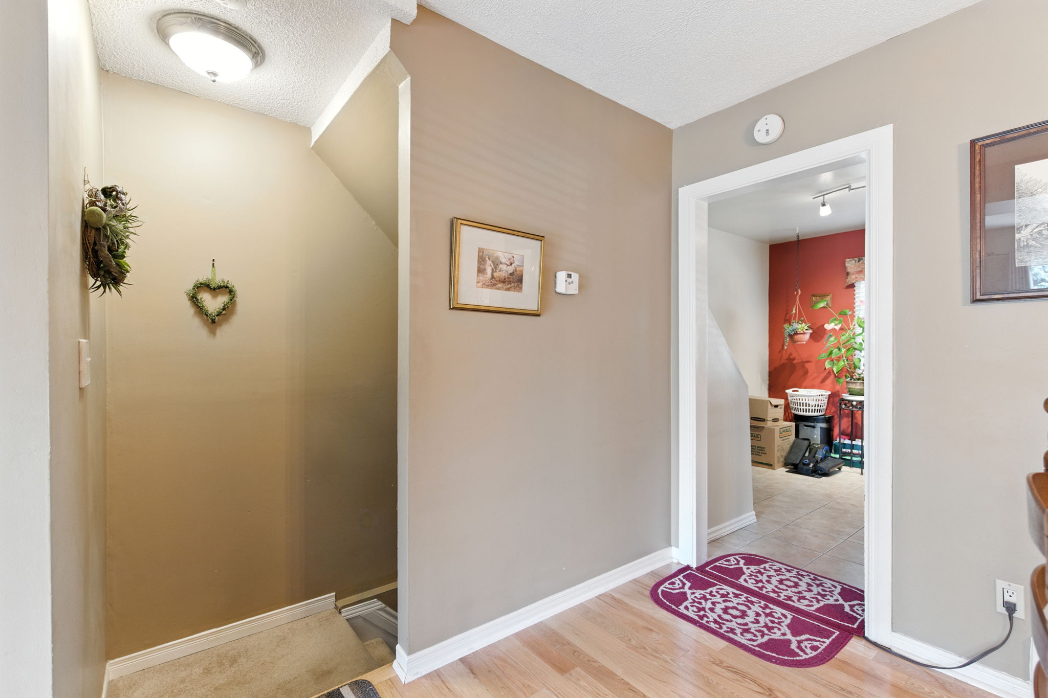 12-web-or-mls-12-Renzo Passaretti_145 Rice Ave 73, Hamilton