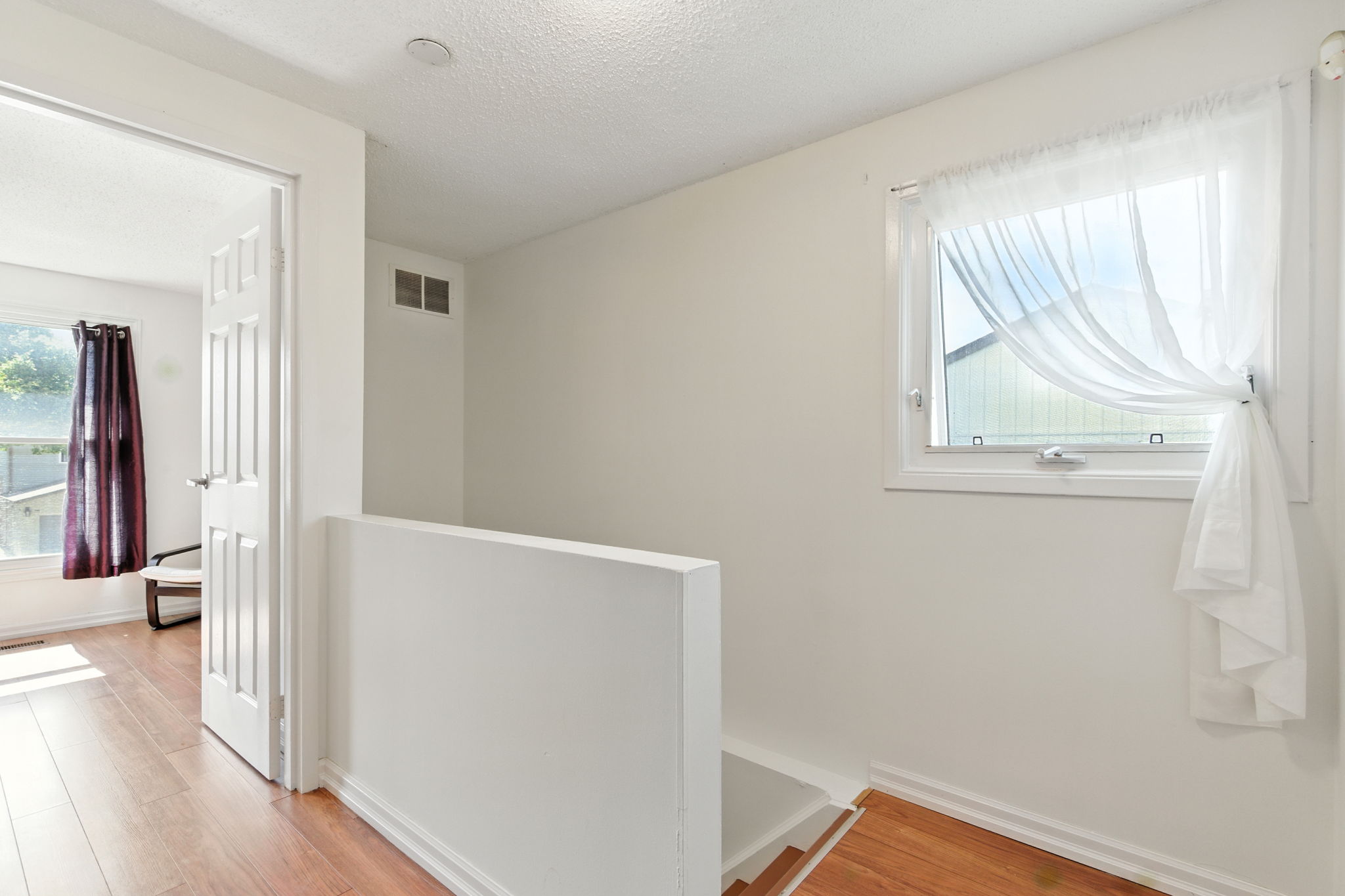 20-web-or-mls-387 Franklin Rd, Hamilton-20