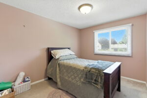24-web-or-mls-24-Renzo Passaretti_145 Rice Ave 73, Hamilton