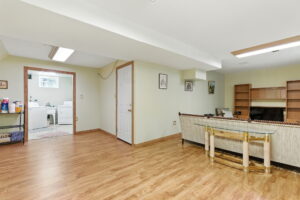 32-web-or-mls-226 Carson Dr, Hamilton30