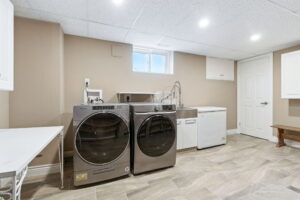 35-web-or-mls-174 Broker Dr, Hamilton-35