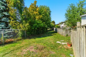 35-web-or-mls-35-Renzo Passaretti_145 Rice Ave 73, Hamilton