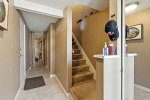 8-web-or-mls-08-Renzo Passaretti_145 Rice Ave 73, Hamilton
