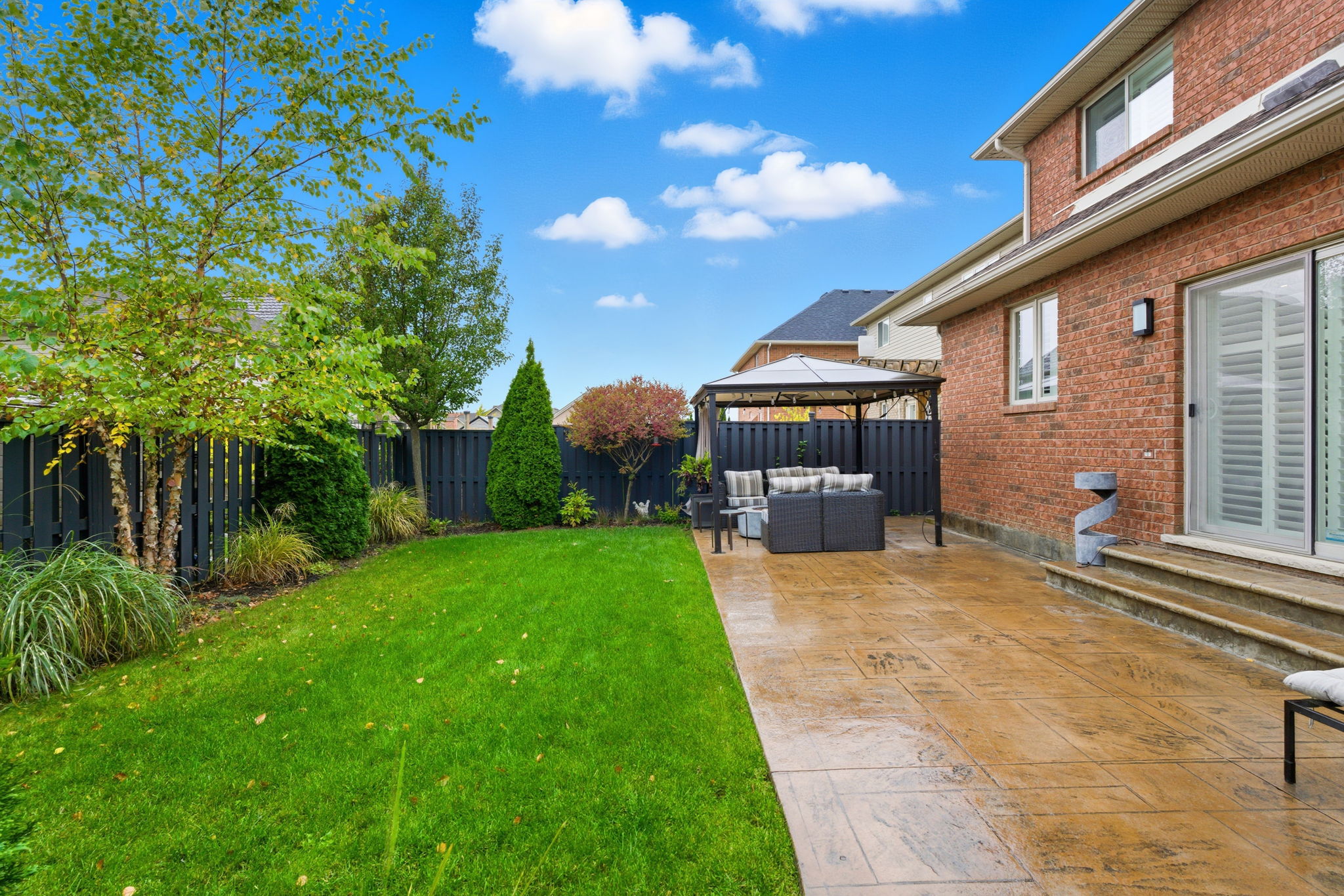 122-web-or-mls-12 Hannon Cres, Hannon-122