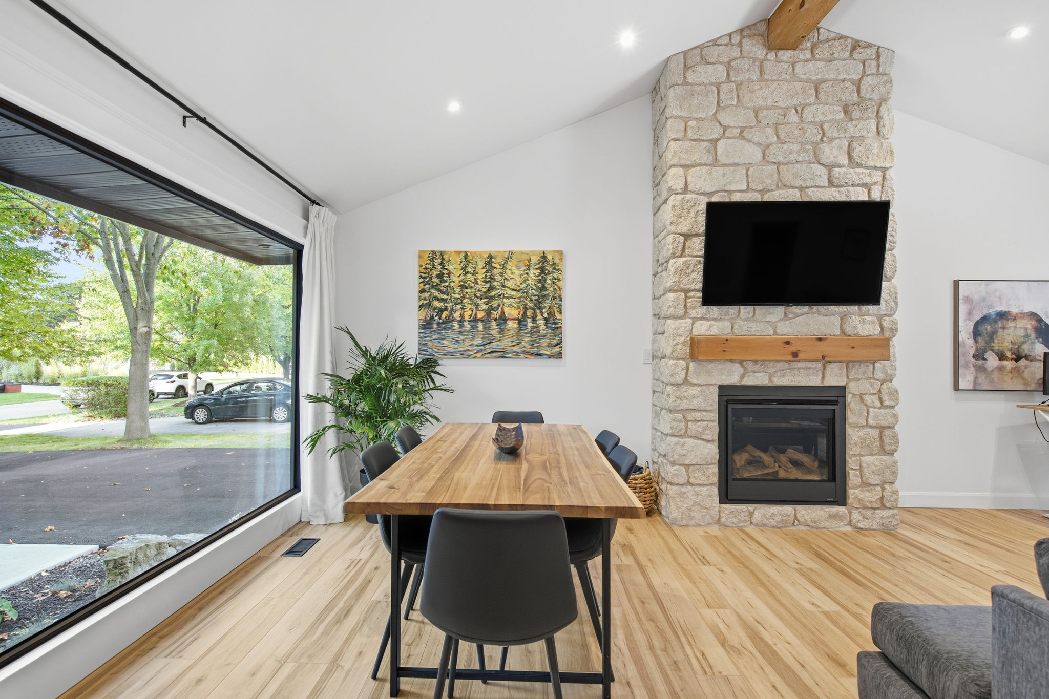 15-web-or-mls-570 Westview Ave, Ancaster-15