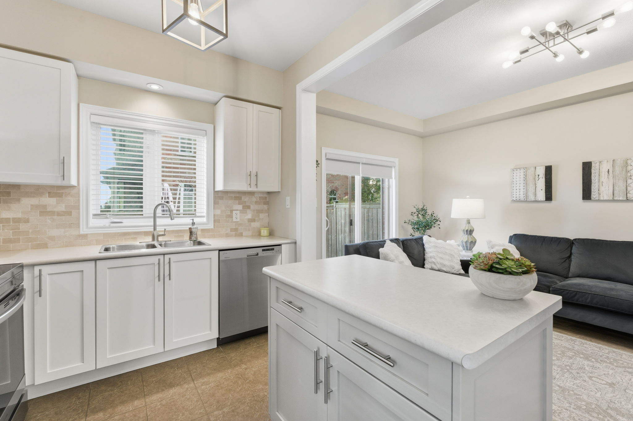 22-web-or-mls-541 Winston Rd 85, Grimsby-22