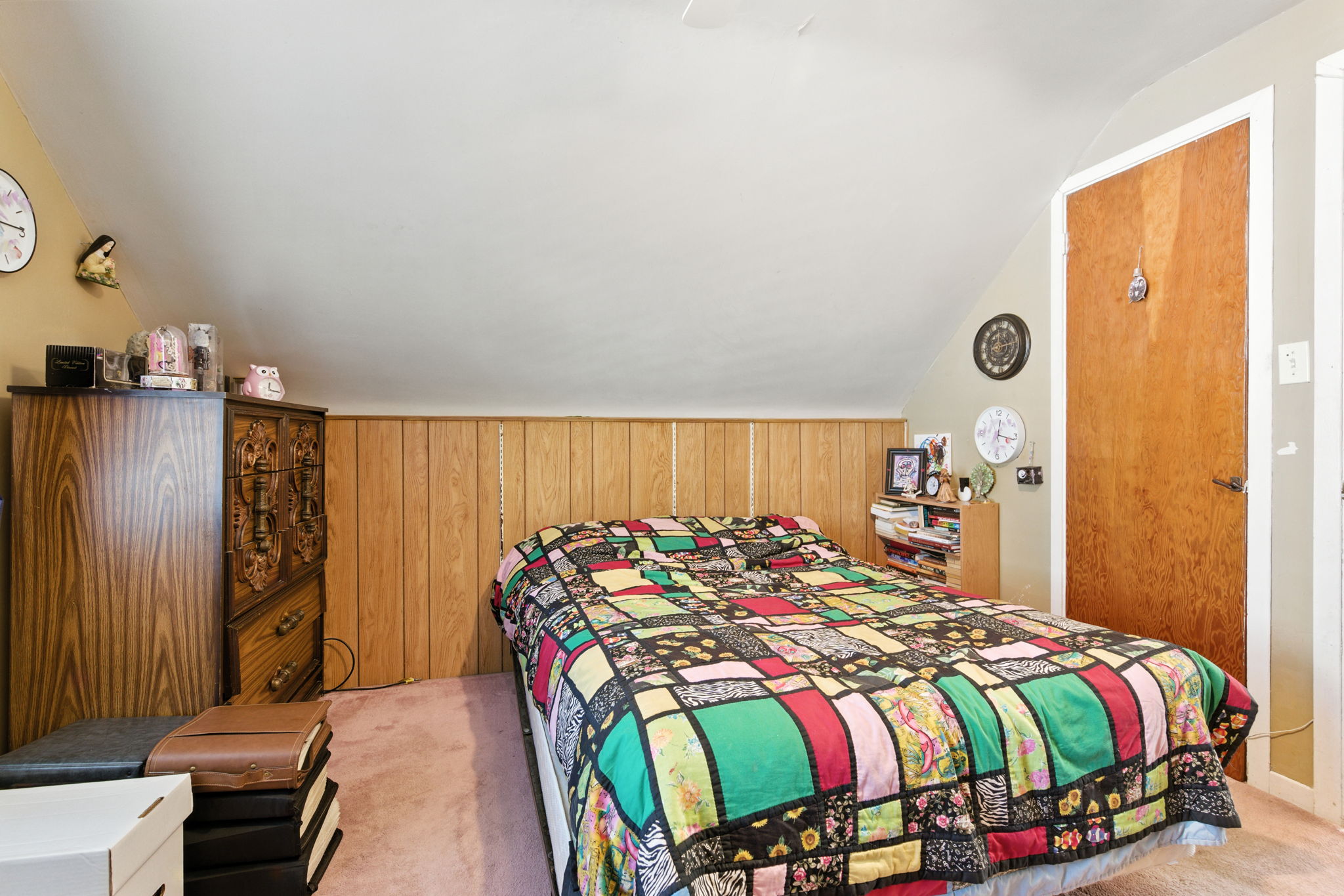 26-web-or-mls-210 E 12th St, Hamilton-26