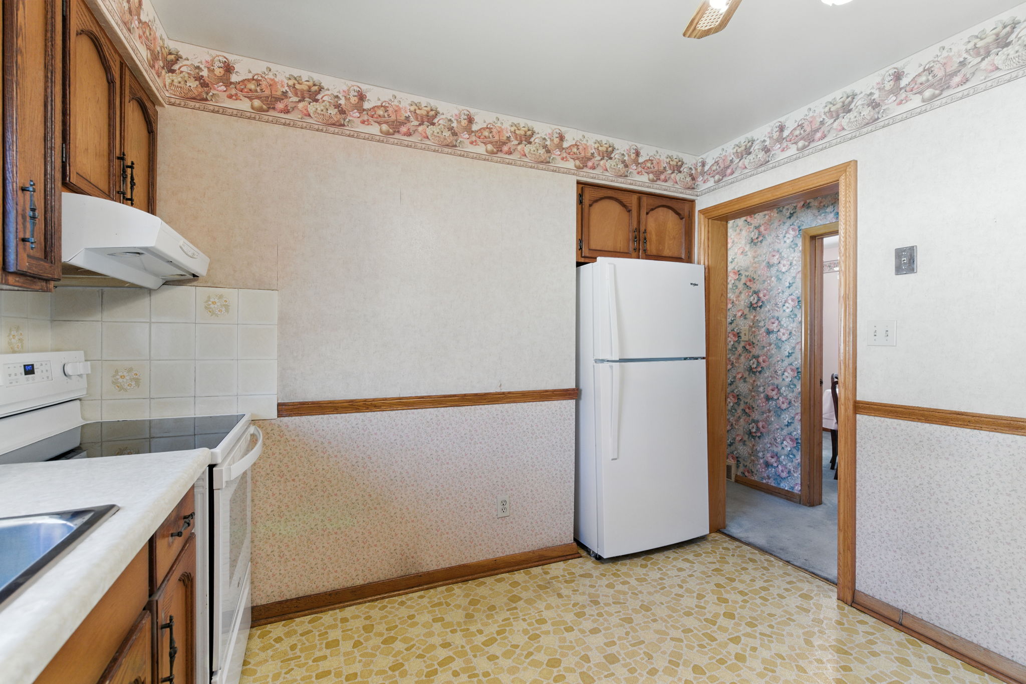 26-web-or-mls-27 Warren Ave, Hamilton-26