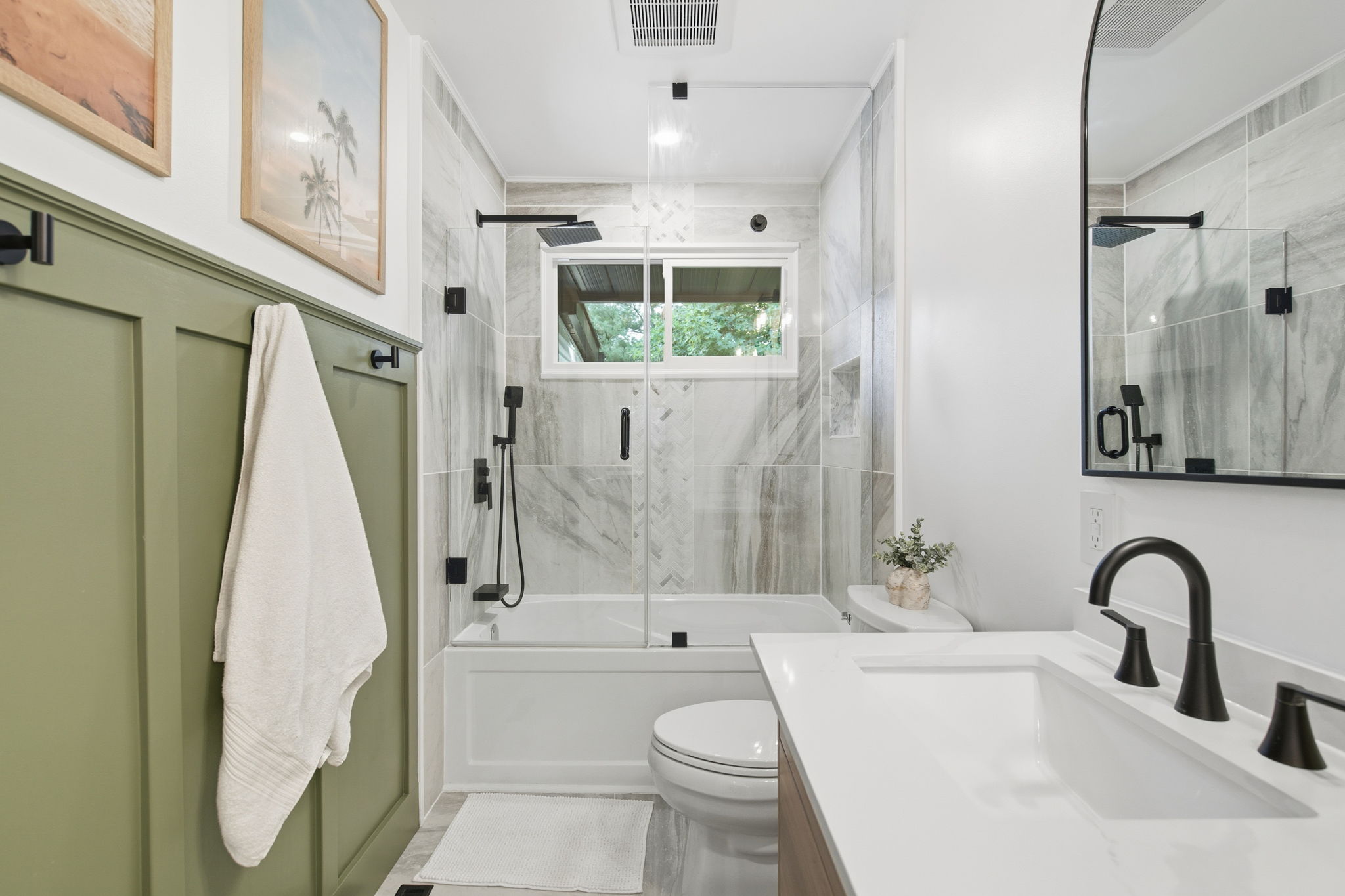 28-web-or-mls-570 Westview Ave, Ancaster-28