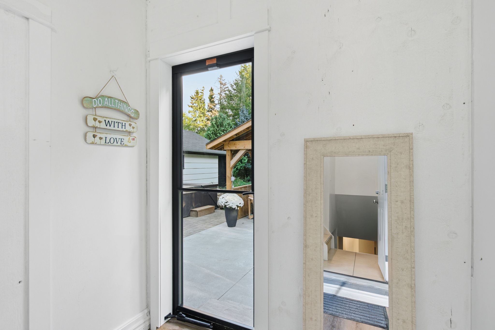 35-web-or-mls-570 Westview Ave, Ancaster-35
