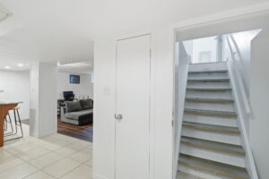37-web-or-mls-570 Westview Ave, Ancaster-37