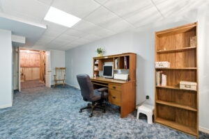 44-web-or-mls-39 Foxborough Dr, Hamilton-44