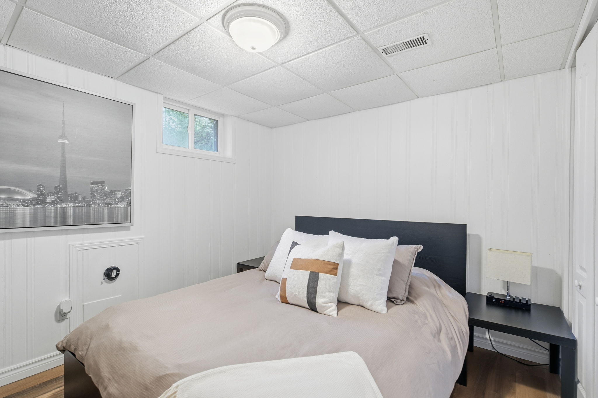 48-web-or-mls-570 Westview Ave, Ancaster-48
