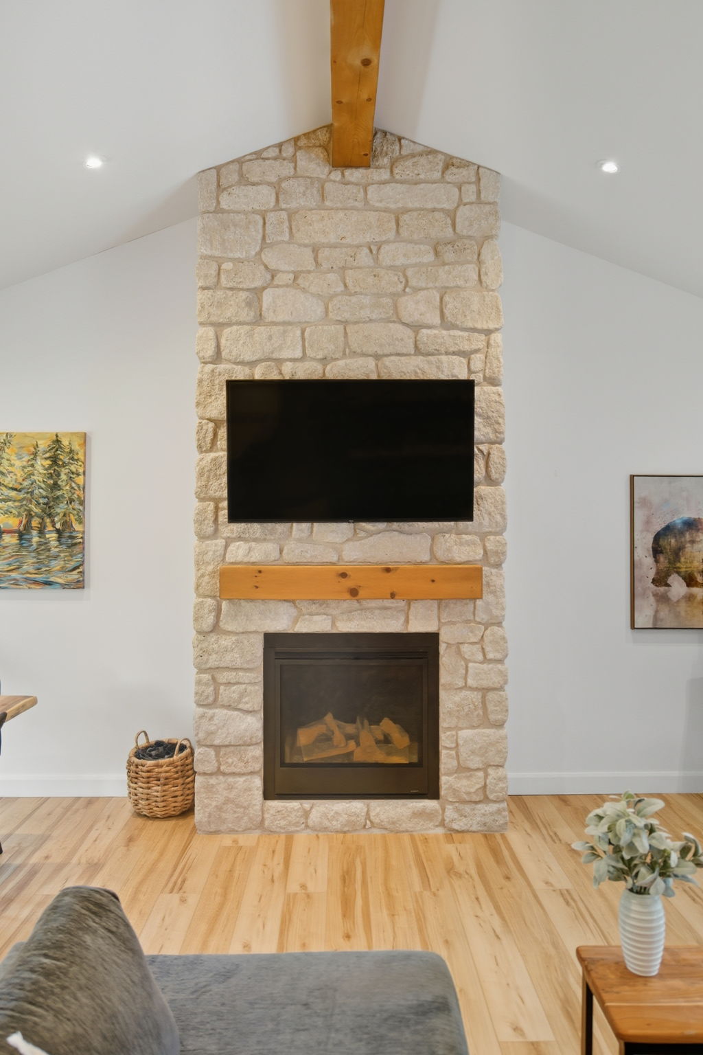 52-web-or-mls-570 Westview Ave, Ancaster-52